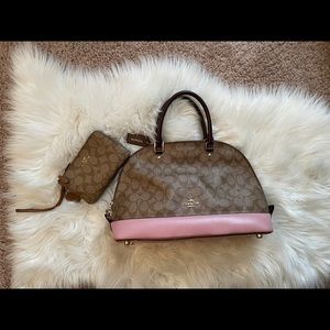 Coach purse and wallet